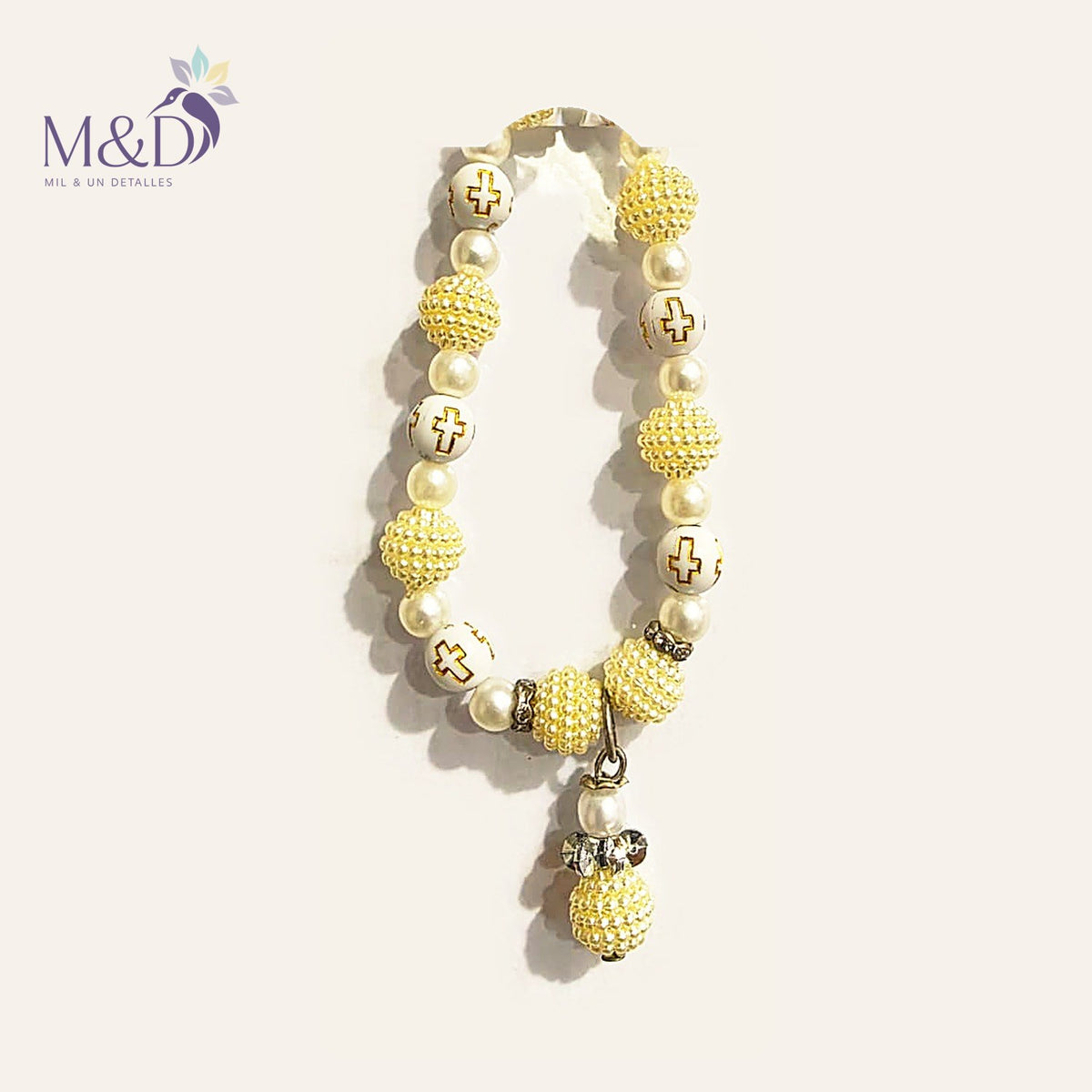 Pulsera de Perlas Cruz dorada | Mil y un Detalles
